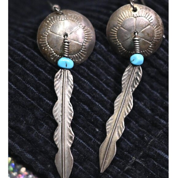 Native American Turquoise Dream Catcher Feather Dangle Earrings - Hallmarked - Picture 1 of 4
